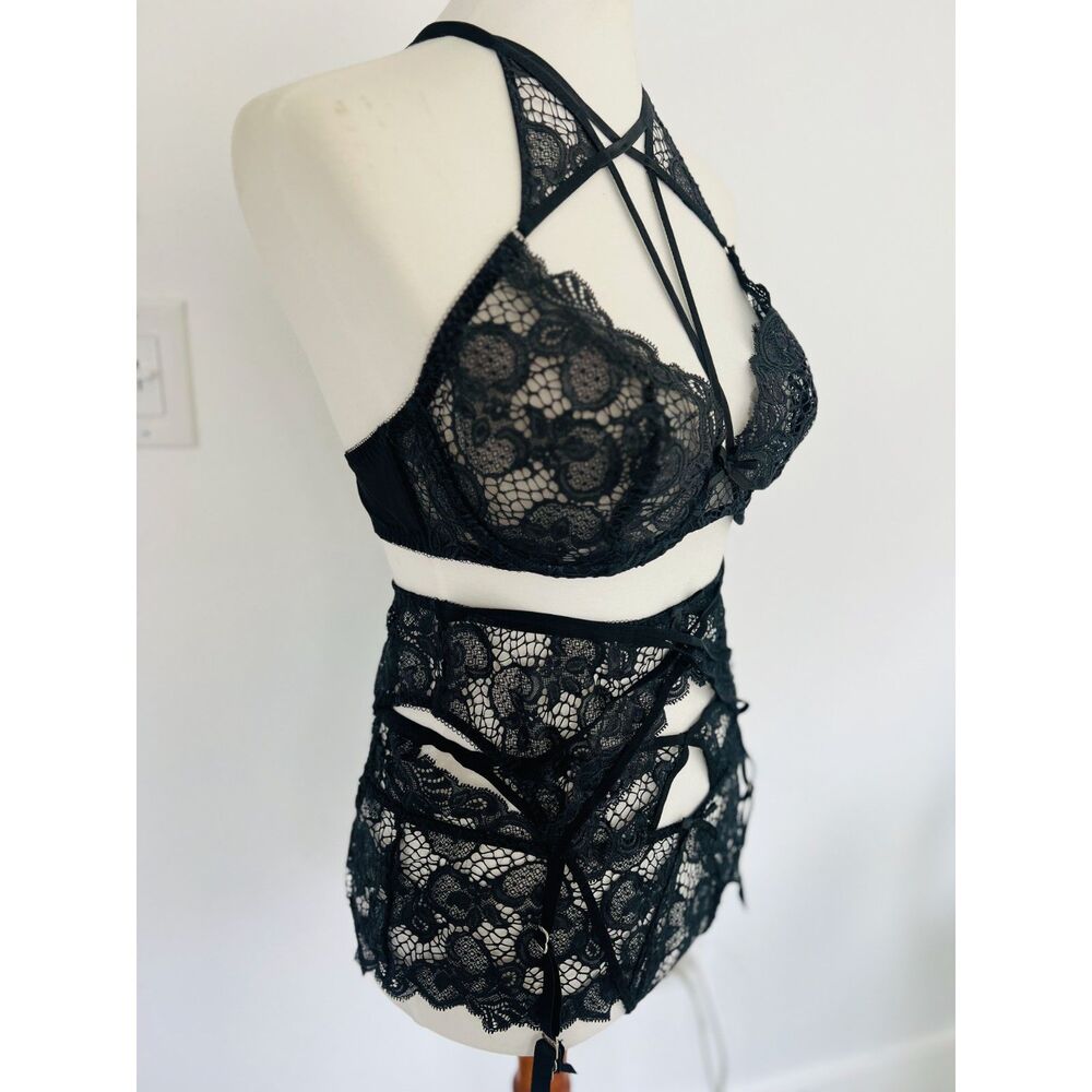 RARE Agent Provocateur DALIAH Bra & Garter Belt Suspender Set 36D/4